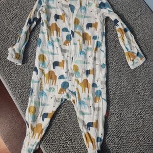 Magnetic Me Safari Adventure Kids One Piece